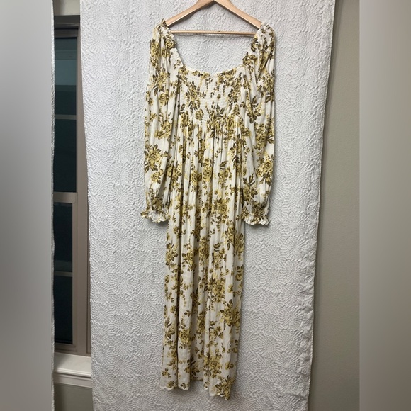 Free People Jaymes Midi Dress Pastry Cream Size XS Boho Milkmaid Smocked Floral - Picture 5 of 16
